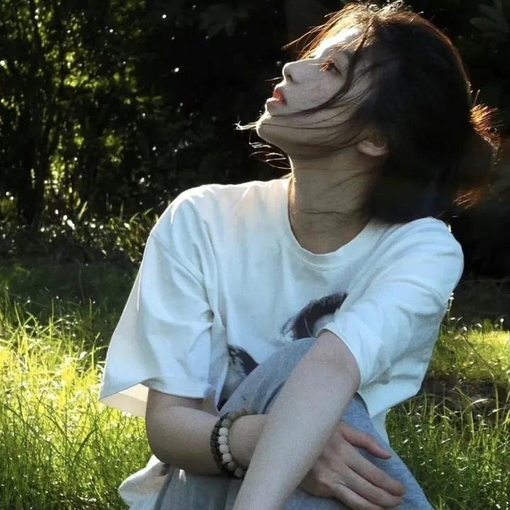 海报女郎